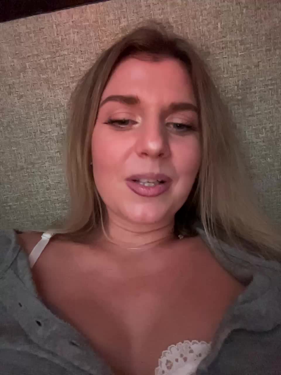 KotiMrrr Live Sex December 17, 2025