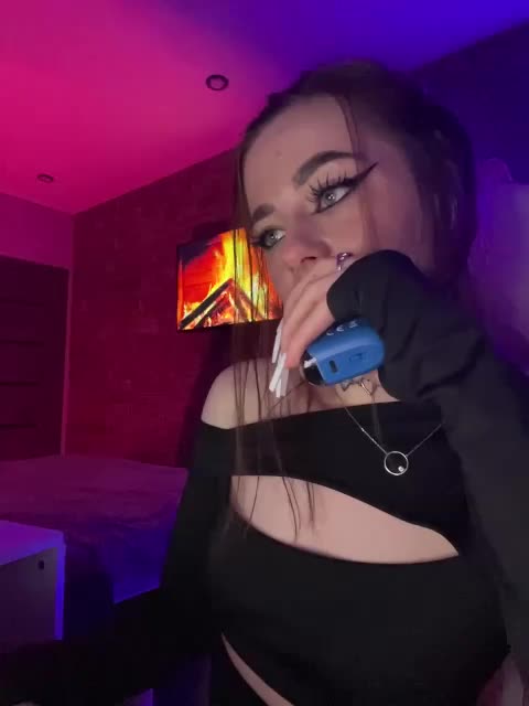 HotGirlEva Live Sex December 14, 2025