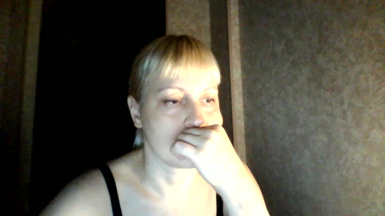 krisss2016 Live Sex December 15, 2025