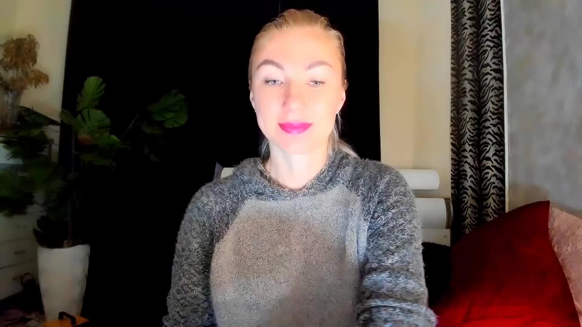 Surreal1 Live Sex September 15, 2025