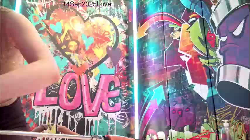 vanessa_love Live Sex December 14, 2025