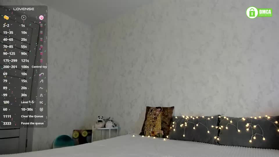 naomi_tara Live Sex December 13, 2025