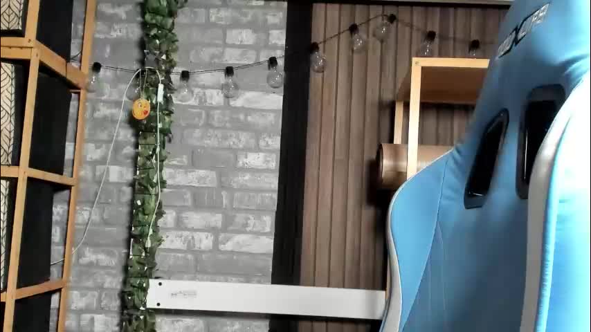 karoline121 Live Sex December 14, 2025