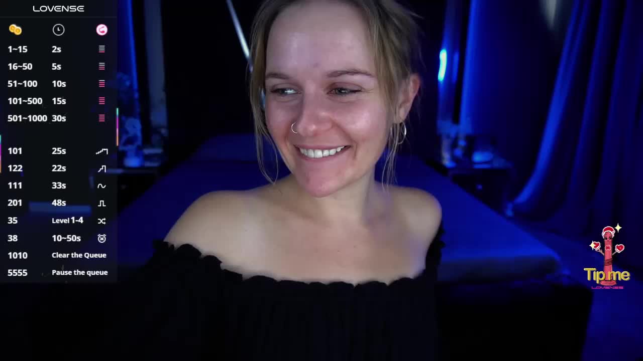 MaribelRiver Live Sex December 17, 2025
