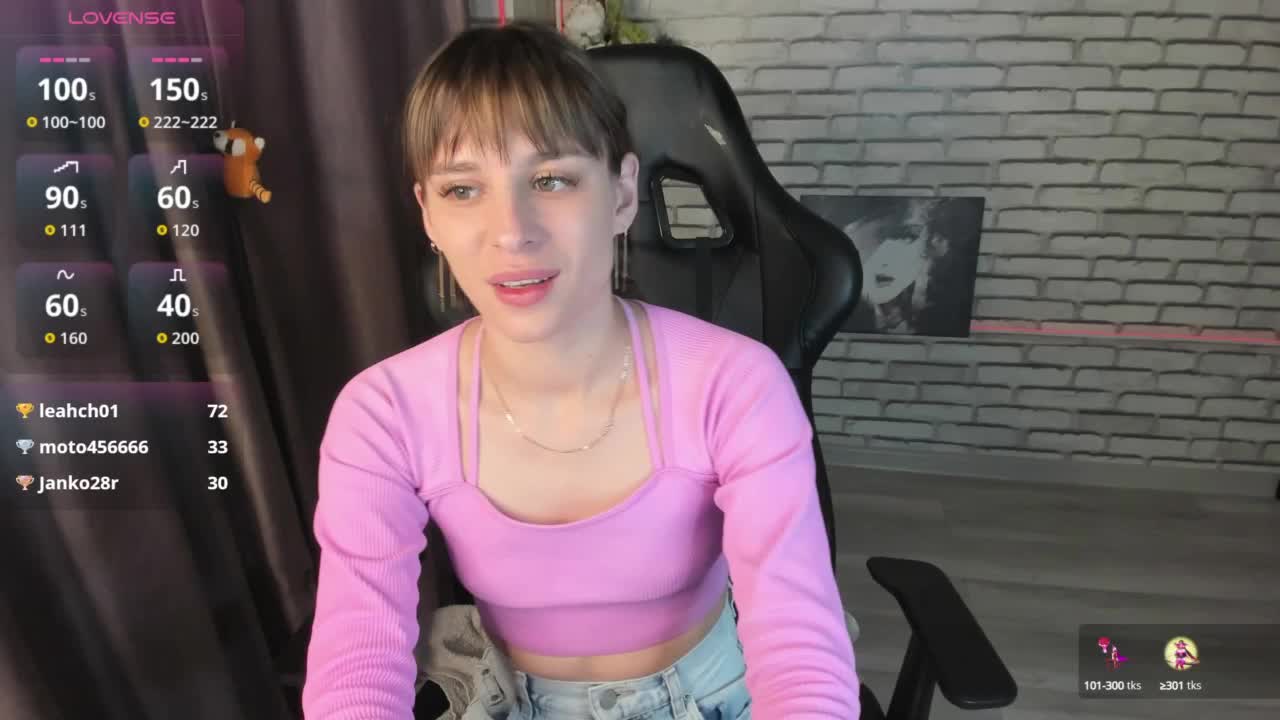 emy-angel1 Live Sex December 13, 2025