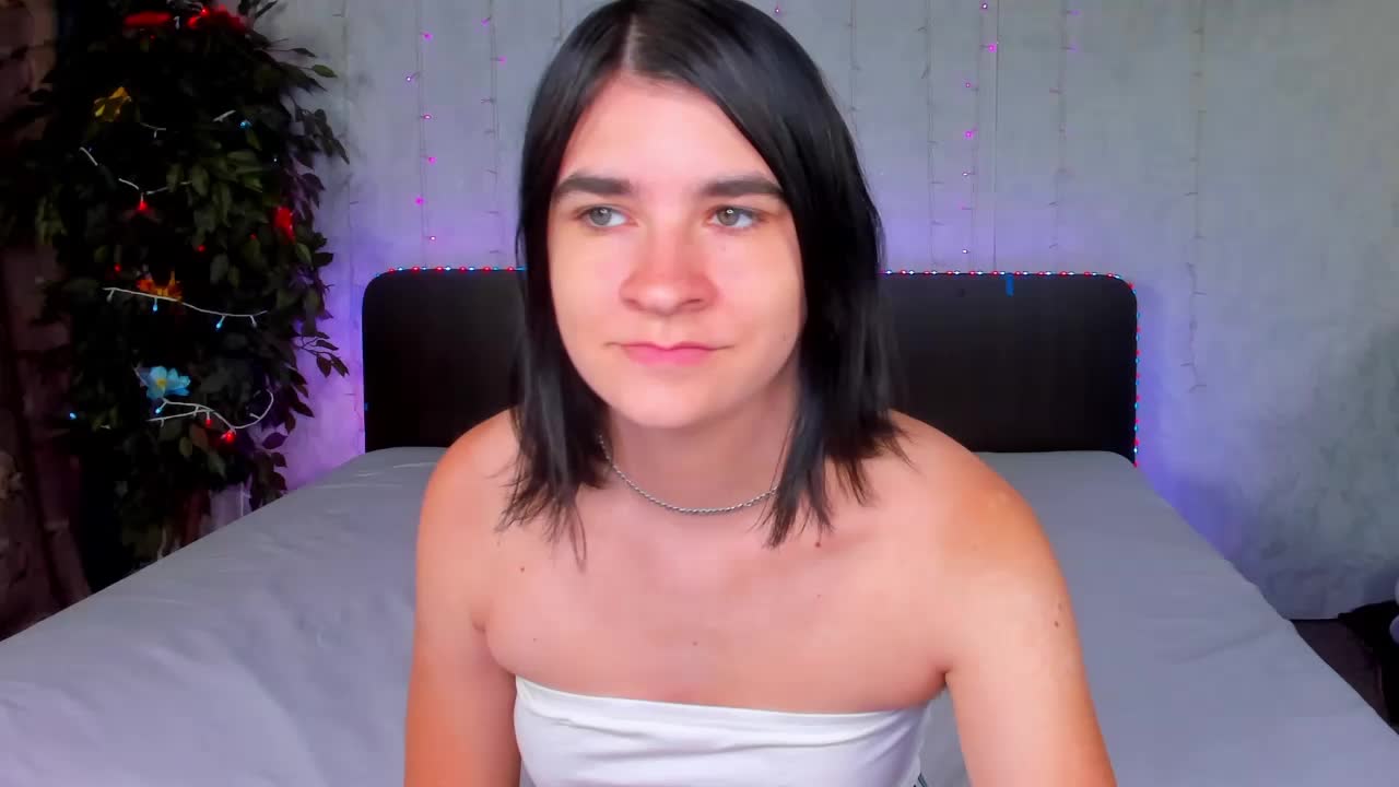 Polly-Love Live Sex December 17, 2025