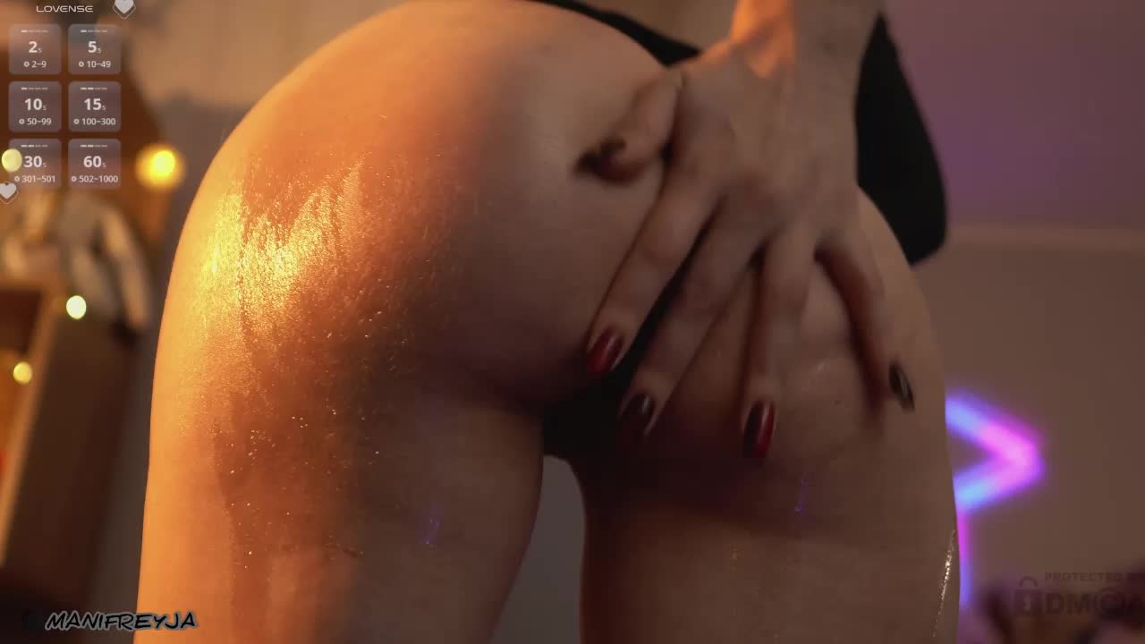 ManiFreyja Live Sex December 18, 2025