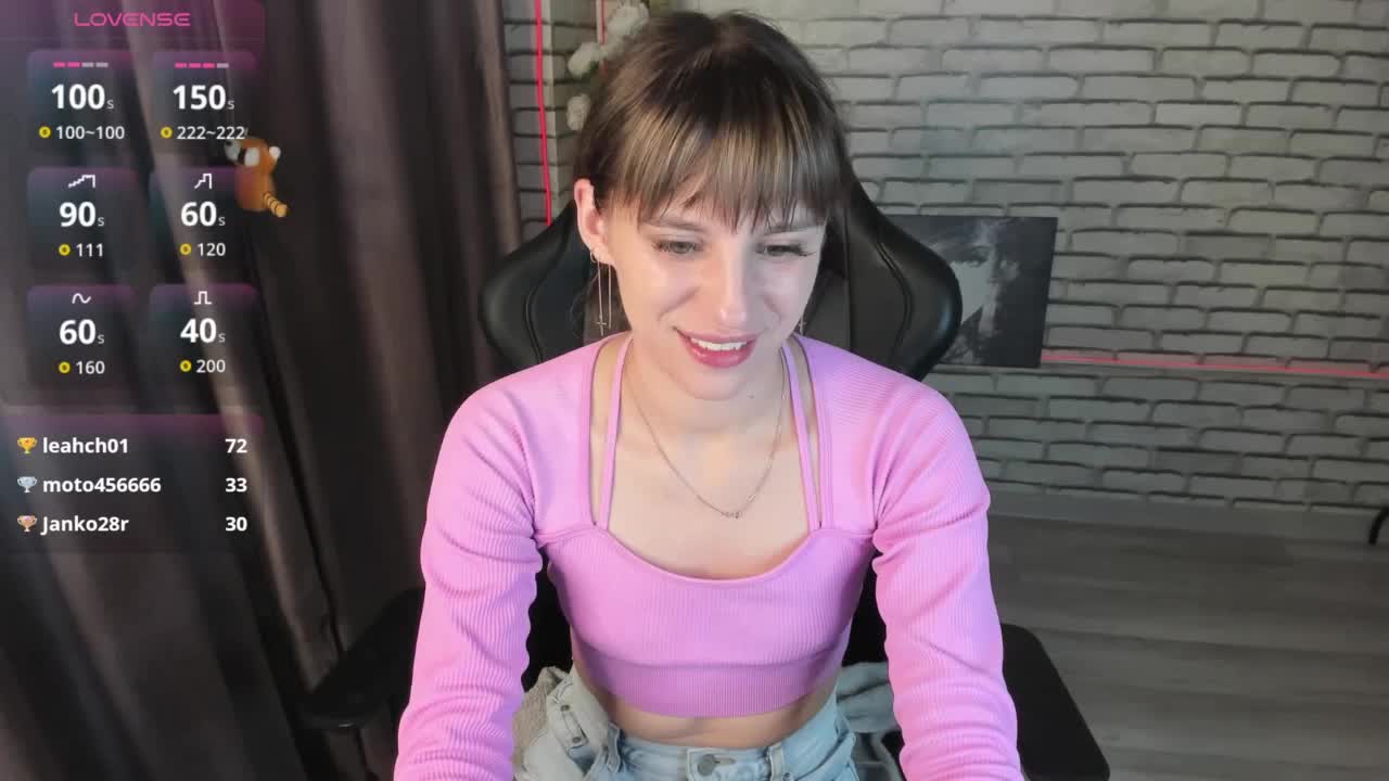 emy-angel1 Live Sex December 13, 2025