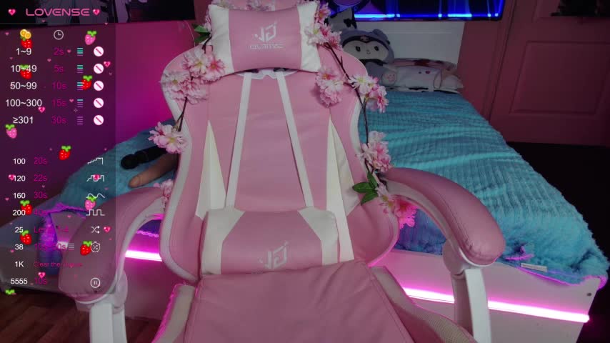 MilkMeSoftly Live Sex December 14, 2025