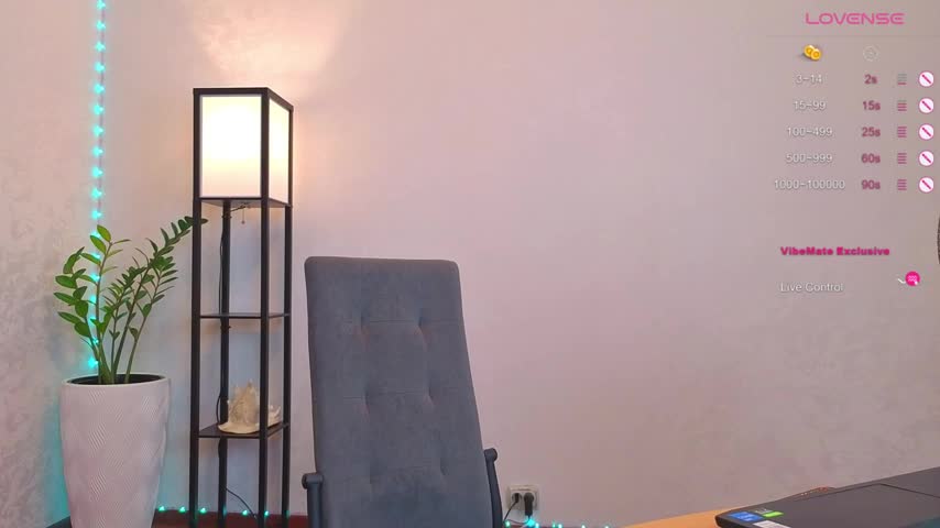 LovlyBambi Live Sex December 17, 2025