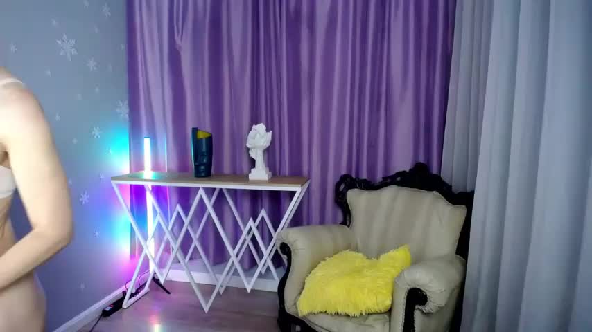 queen_a_n_i Live Sex December 13, 2025