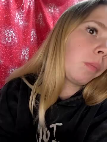 Zuli_Kiska Live Sex December 14, 2025