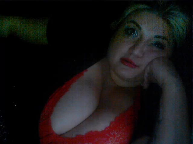 DianaCream Live Sex December 12, 2025