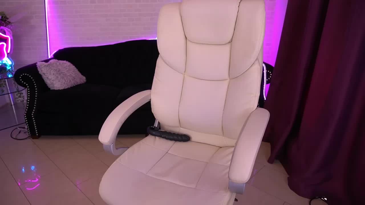 AmellyWhite Live Sex December 14, 2025