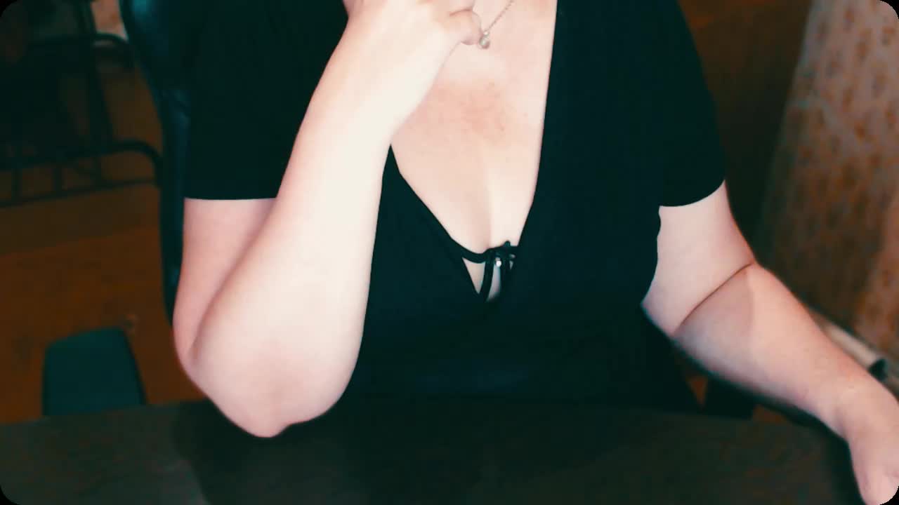 Alisa1917 Live Sex December 17, 2025