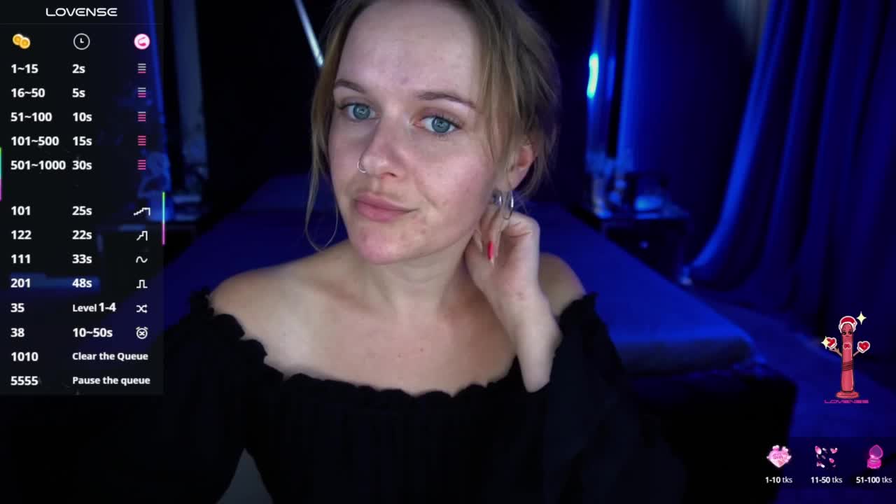 MaribelRiver Live Sex December 17, 2025