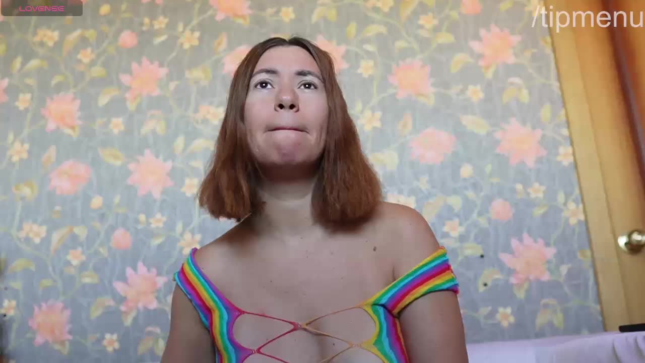 SophieBush Live Sex December 14, 2025