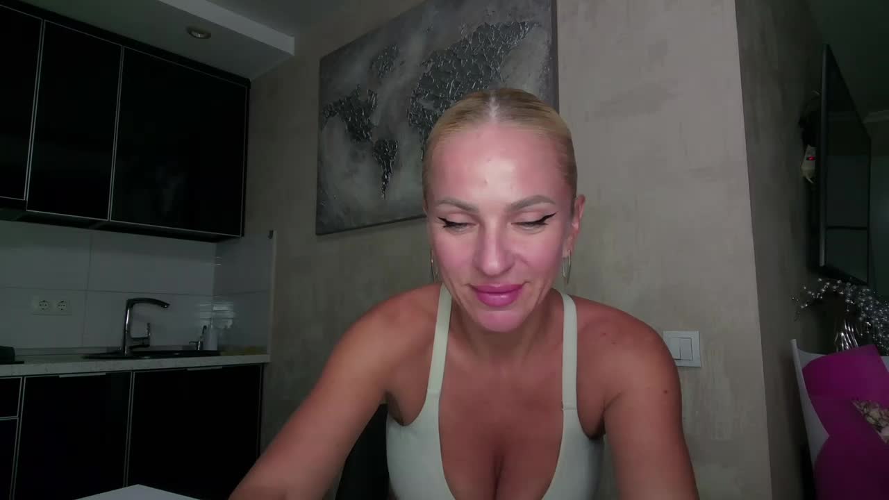 annamari1563 Live Sex December 14, 2025