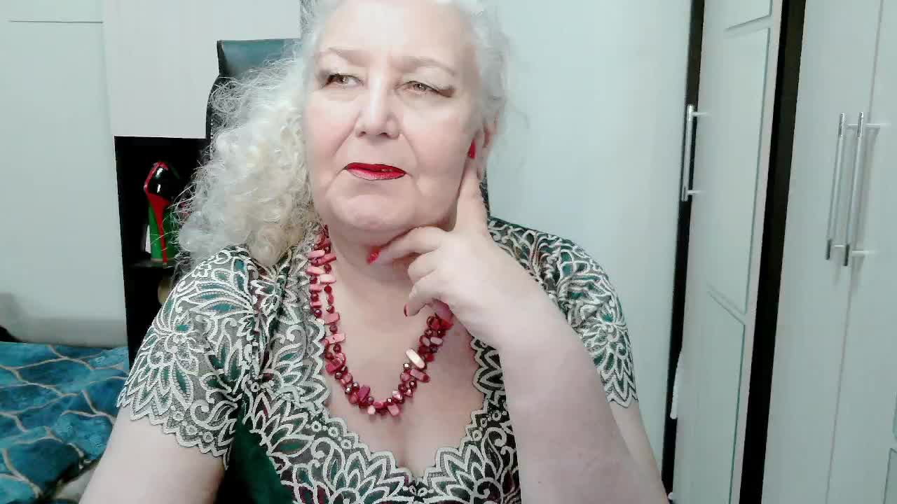 GrannyWants Live Sex December 18, 2025