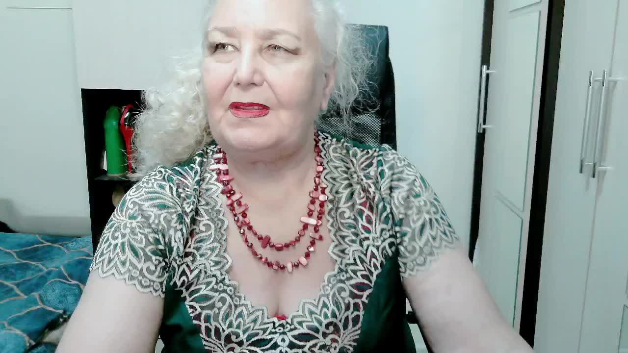 GrannyWants Live Sex December 18, 2025