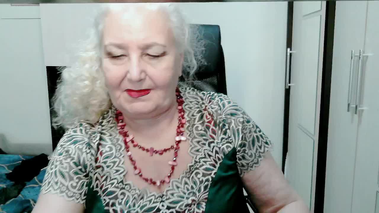 GrannyWants Live Sex December 18, 2025