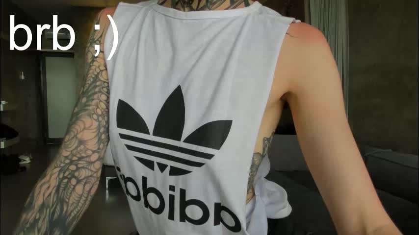 uwu_eva Live Sex December 12, 2025