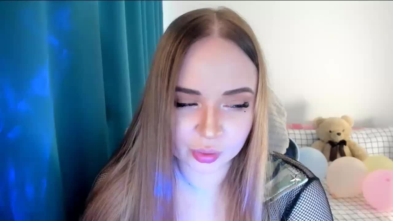 Shy_foxY Live Sex December 13, 2025