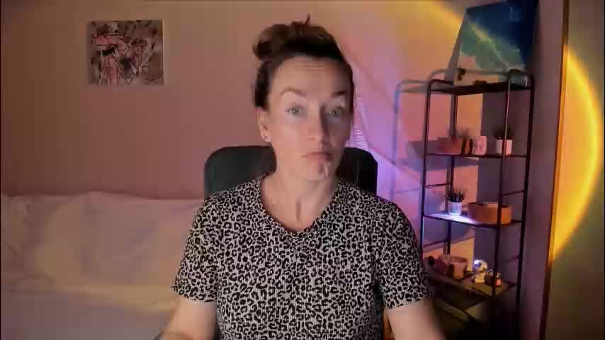 save_the_qween Live Sex December 13, 2025