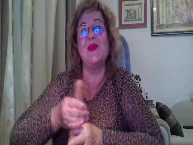 KarinkaSweet Live Sex December 15, 2025