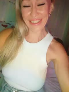 Blondi_Love Live Sex December 18, 2025