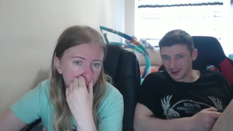jenisandpeter Live Sex December 20, 2025