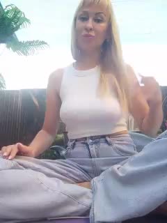 Blondi_Love Live Sex December 18, 2025