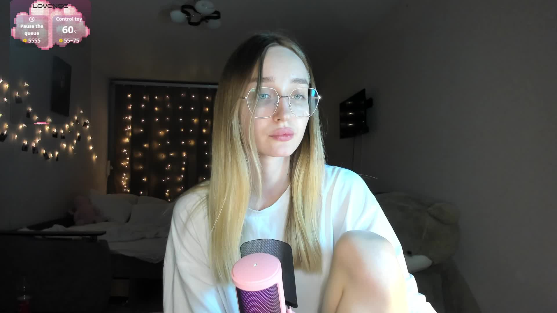 Polikinesis Live Sex December 14, 2025