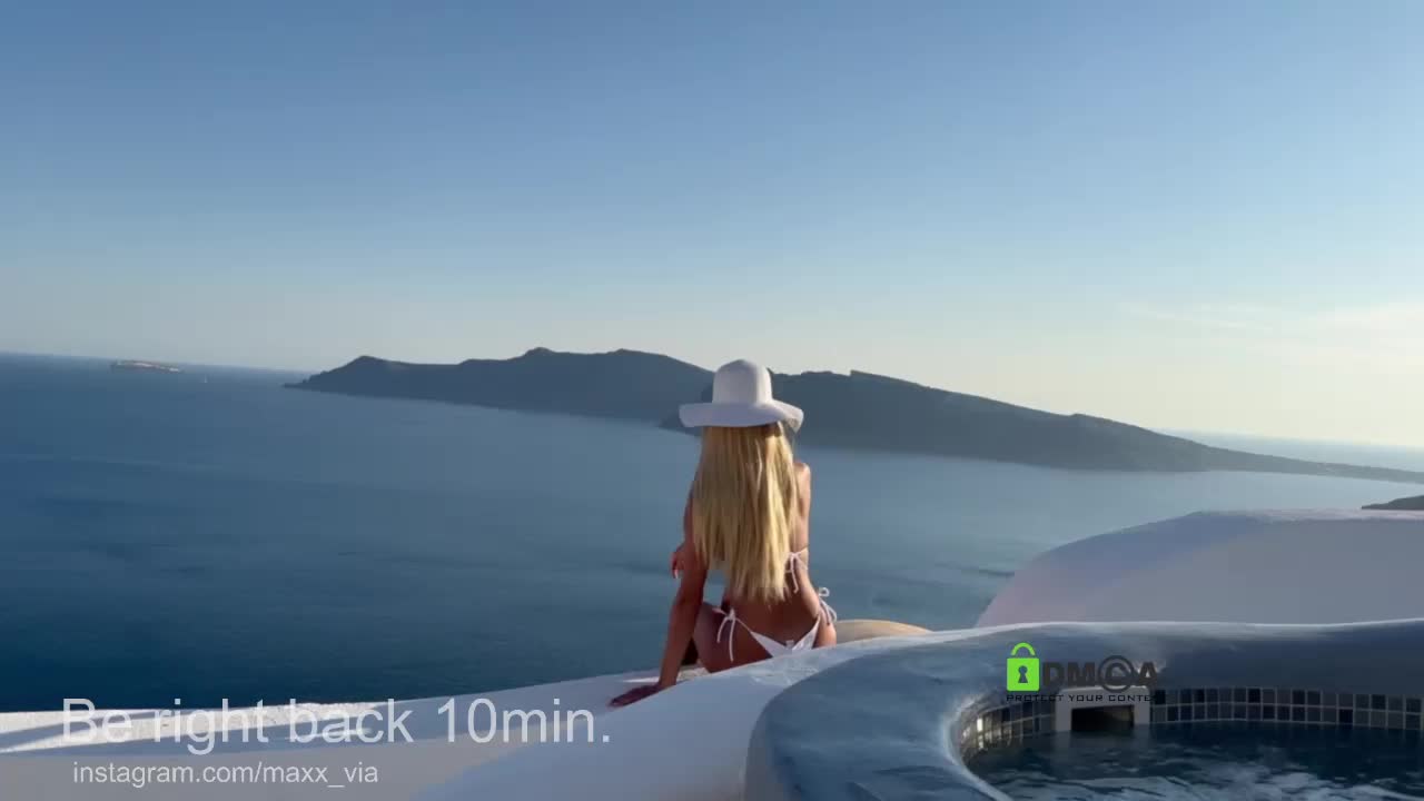 MaxineDi Live Sex December 13, 2025