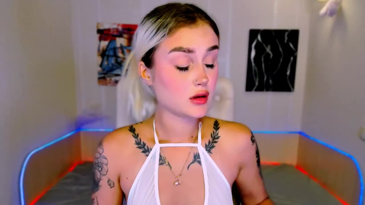 Ravenaaaa Live Sex December 13, 2025