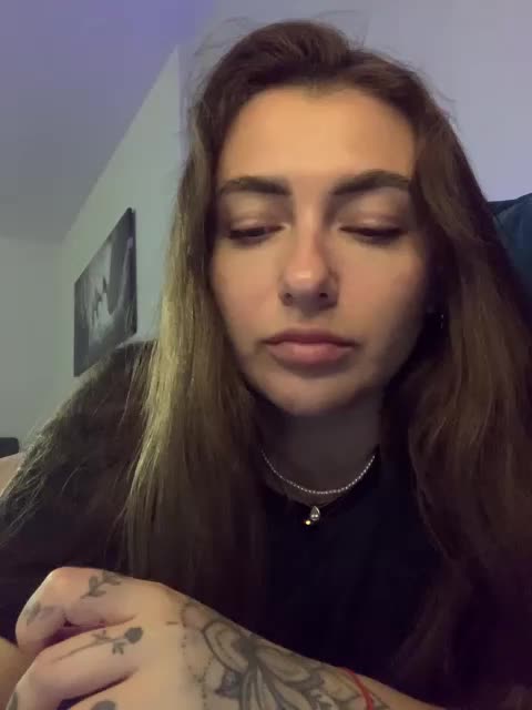 WILDGIRL Live Sex December 17, 2025