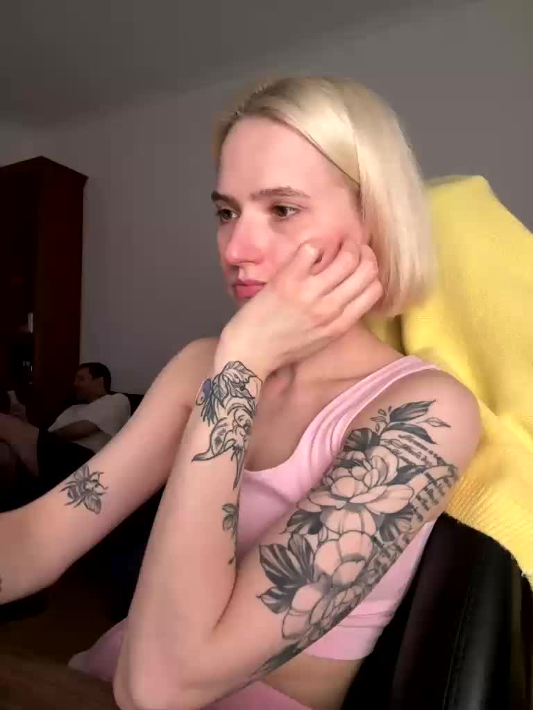 Sexy-Sweets Live Sex December 19, 2025