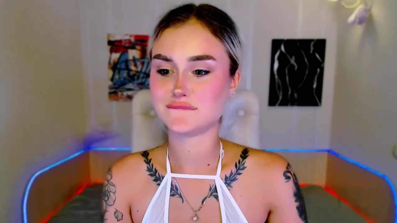 Ravenaaaa Live Sex December 13, 2025