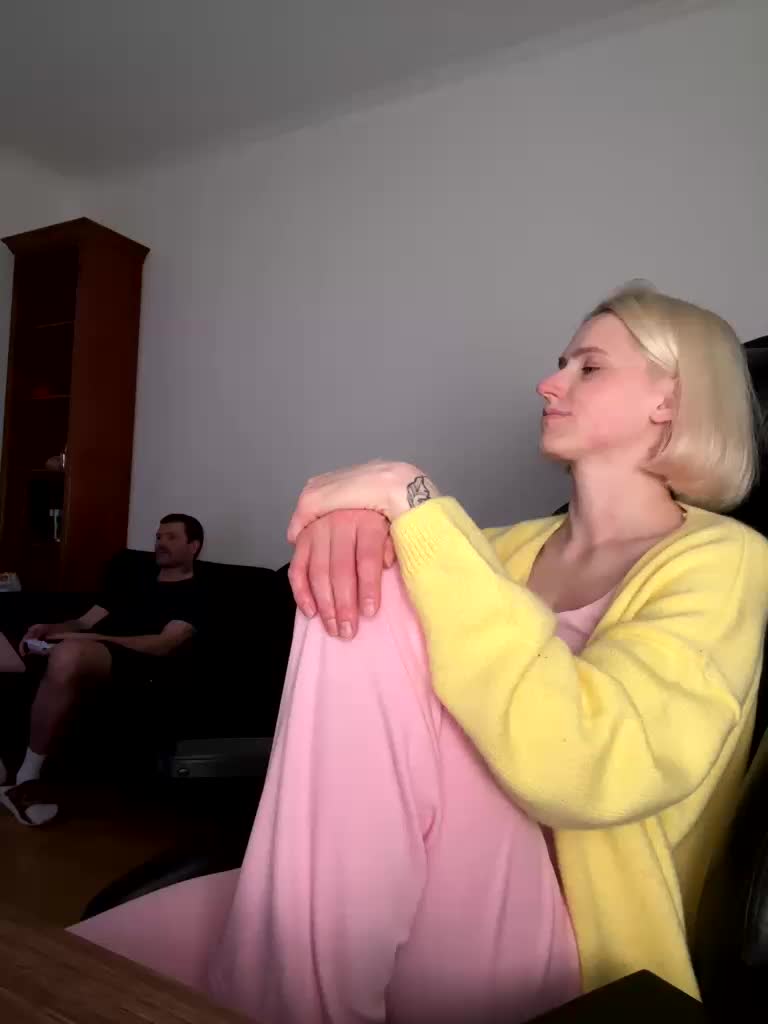 Sexy-Sweets Live Sex December 19, 2025