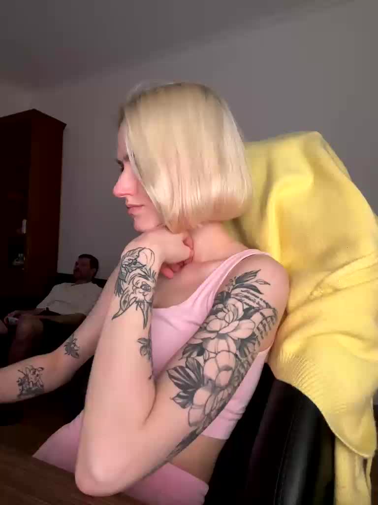 Sexy-Sweets Live Sex December 19, 2025