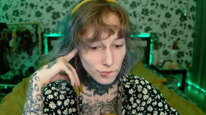 Littlespacemouse Live Sex December 17, 2025