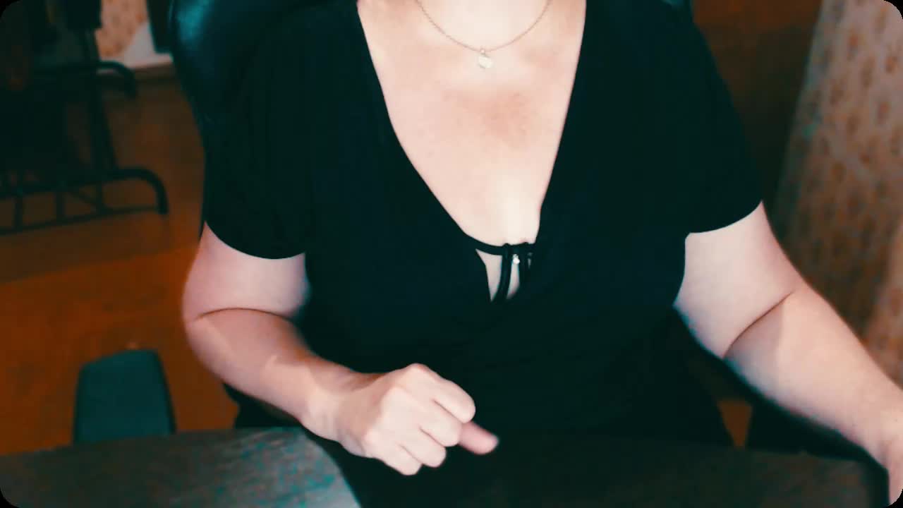 Alisa1917 Live Sex December 17, 2025