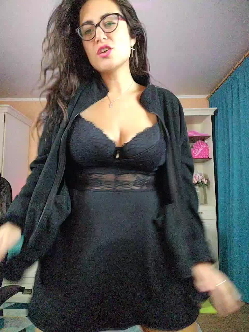 AlicaLovely Live Sex December 18, 2025