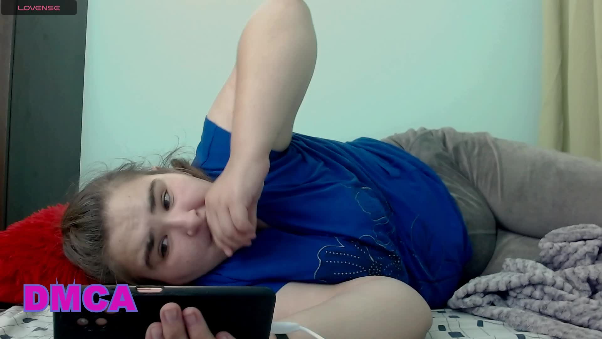 sweet-dream-foxx Live Sex December 13, 2025