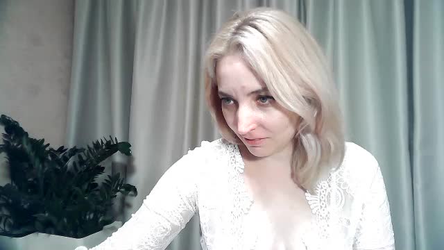 mariska-kiska Live Sex December 14, 2025