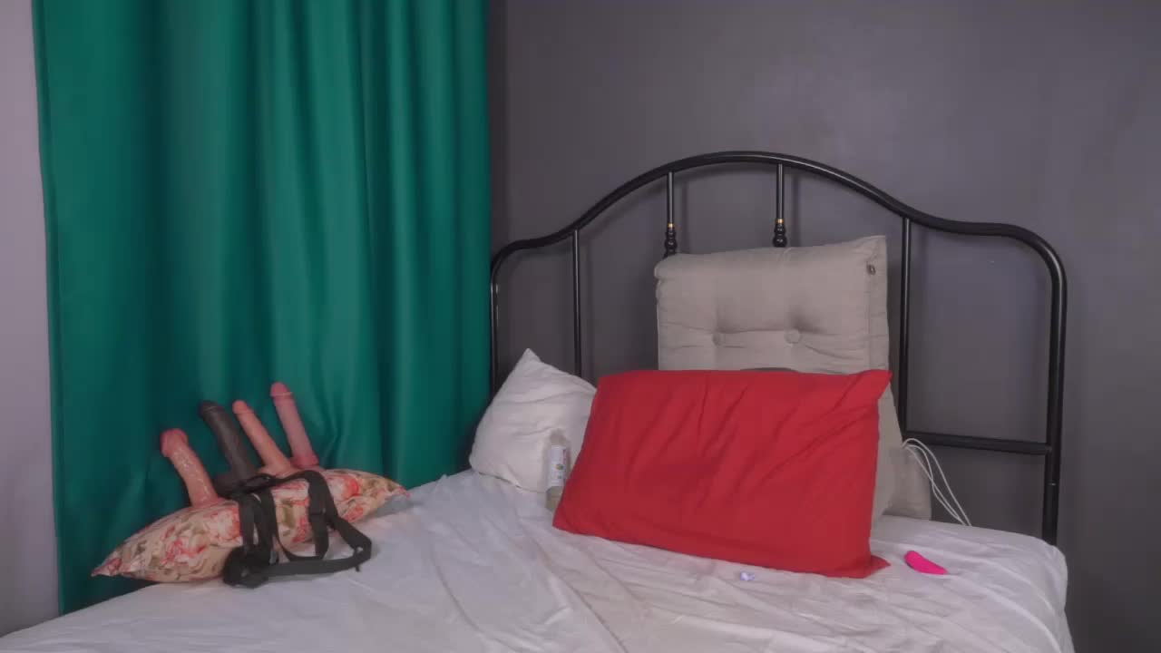 IsadoraDunkan Live Sex December 19, 2025