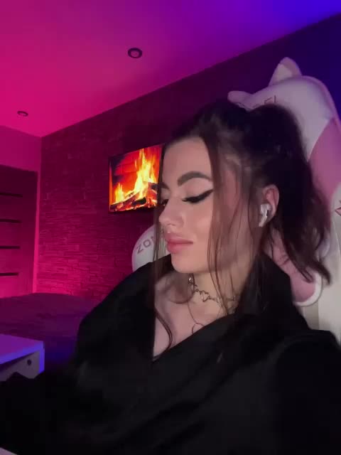 HotGirlEva Live Sex December 14, 2025