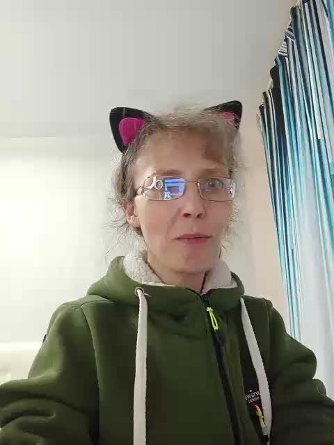 -Queen-Margo- Live Sex December 14, 2025