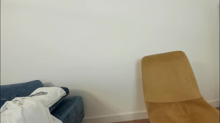 ehotlovea Live Sex December 14, 2025