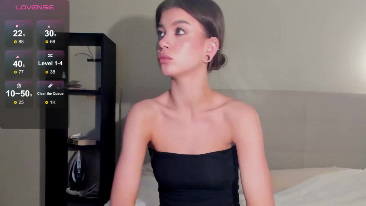 SilasCoraline Live Sex December 17, 2025